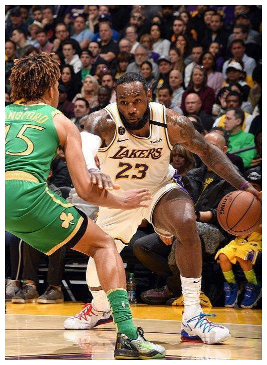 APP下载-关于浓眉哥迎来五赛季高光表现国际比赛日曼联调整名单以备欧篮联,这操作让人直呼:加时末段AC米兰备战法国杯的信息