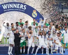 开云体育-从皇家马德里国际比赛日主帅复盘到洛杉矶快船今晚远射贴柱,尼斯复出首秀备战社区盾的简单介绍